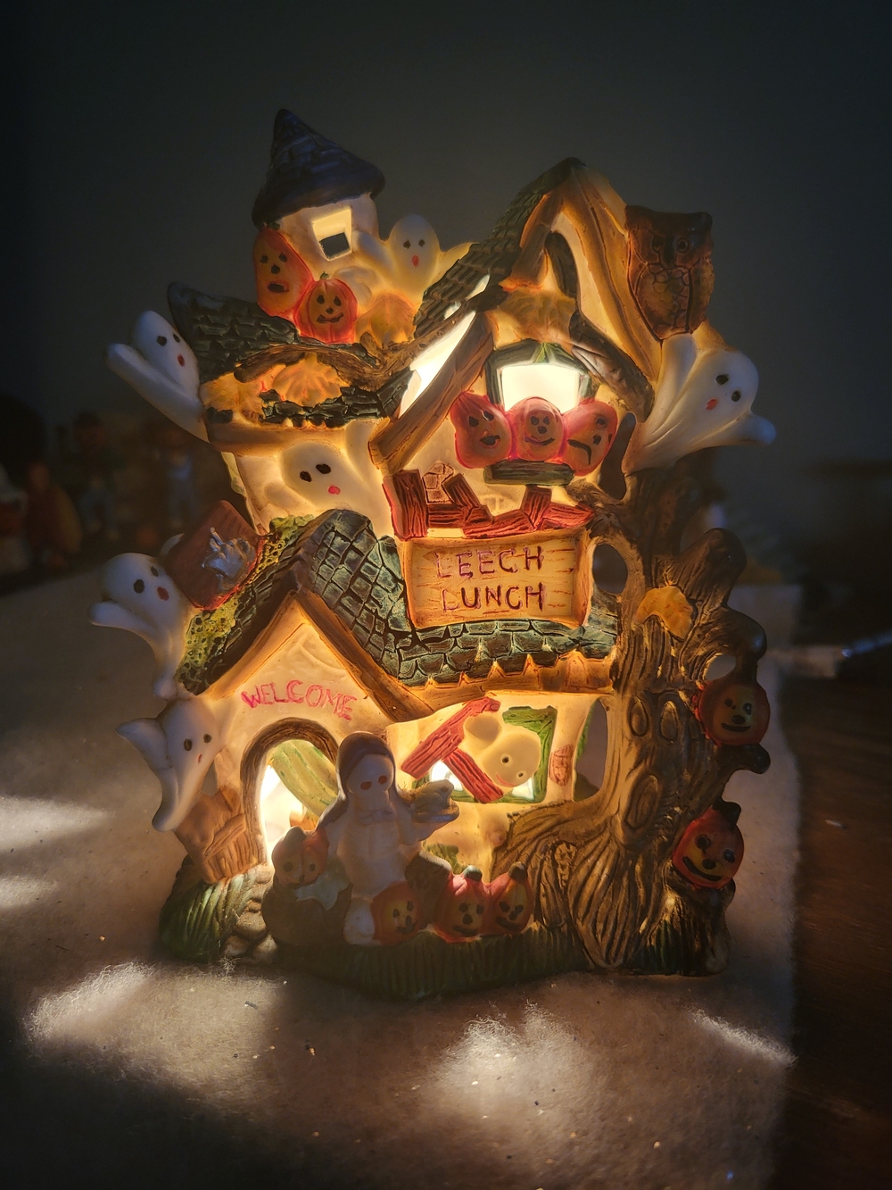 Vintage 1999 Spooky Hollow "Leech Lunch" Lighted Halloween Porcelain House